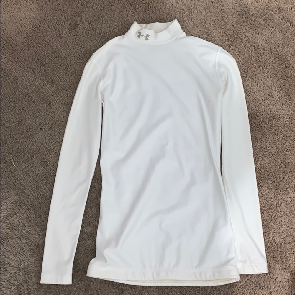 White under armor long sleeve